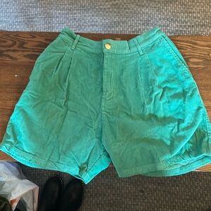 Big Bud Press Pleated Corduroy Shorts in green size L